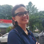 Kimberly Ryder Ajarkan Anak Berpuasa dengan Makan Sahur